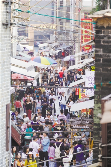 長堤歷史文化街區(qū)擁有獨特的僑魅力。