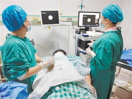 乳管鏡可對(duì)乳頭溢液性疾病進(jìn)行檢查。