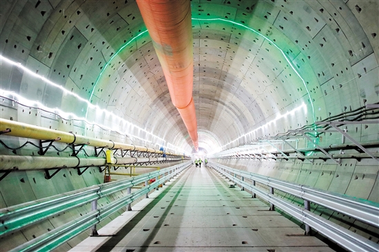 圭峰山隧道盾構(gòu)段內(nèi)部。