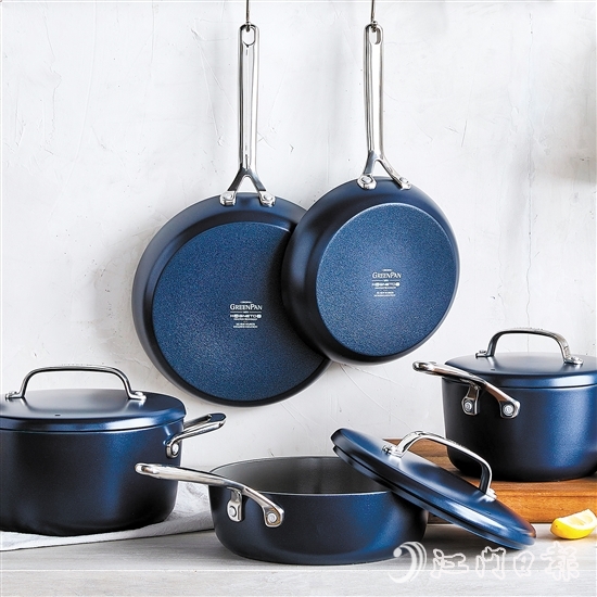 安諾特的GP5系列榮獲紅點設(shè)計大獎、日本優(yōu)良設(shè)計獎、德國設(shè)計獎、歐洲設(shè)計大獎。