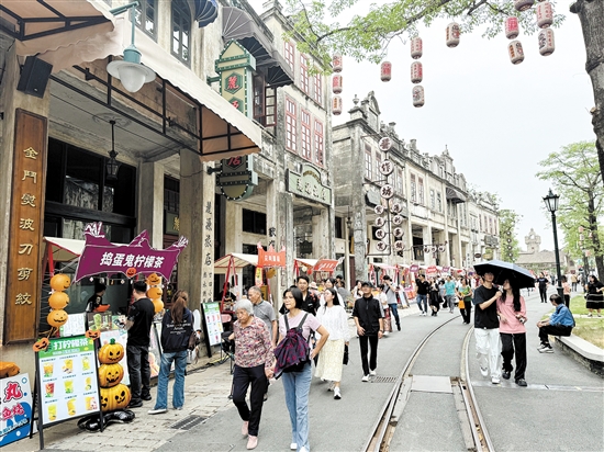 江門智慧旅游項(xiàng)目紛紛上線，助力游客更好地游玩。圖為開平赤坎華僑古鎮(zhèn)。