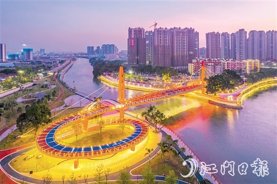 蝶變后的下沙公園，讓周圍的住戶們享受到家門口的“小確幸”，吸引了許多健身愛好者。