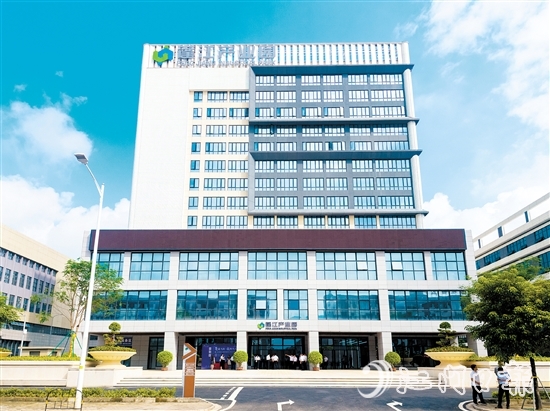 蓬江產(chǎn)業(yè)會客廳。李偉杰