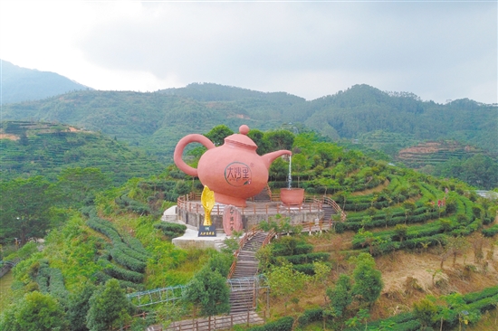 美麗的大沙里·歡茶谷。