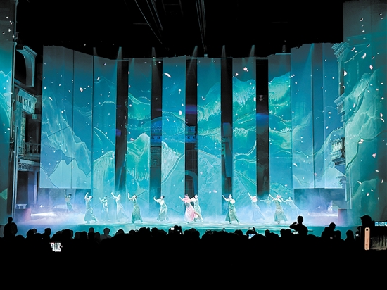 赤坎華僑古鎮(zhèn)多部演藝大戲等你來(lái)看。