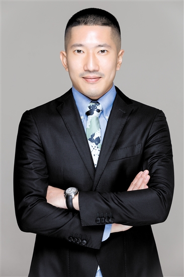 澳門江門青年會(huì)監(jiān)事長(zhǎng)、廣東澳月長(zhǎng)風(fēng)旅游