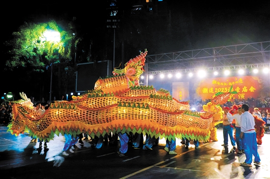 芝山紗龍是龍獅匯演的“重磅嘉賓”。