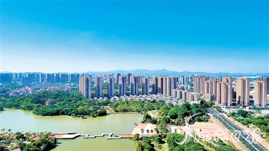 鶴山加速城市建設(shè)步伐，打造企業(yè)投資興業(yè)的首選之地。