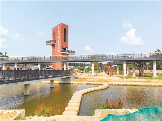 開(kāi)平市以入選全國(guó)水系連通及水美鄉(xiāng)村建設(shè)縣為契機(jī)，完善水經(jīng)濟(jì)場(chǎng)景建設(shè)。圖為水美鄉(xiāng)村（塘口舊圩節(jié)點(diǎn)）項(xiàng)目。