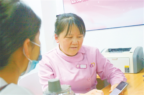 姓名:何秀芳 姓名:何秀芳