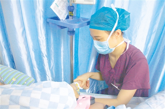 姓名:梁小源 姓名:梁小源