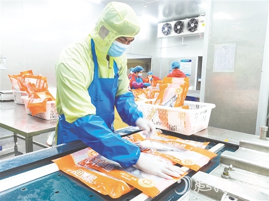 豐泫農(nóng)業(yè)專注于南美白對(duì)蝦、四大家魚等水產(chǎn)品加工。