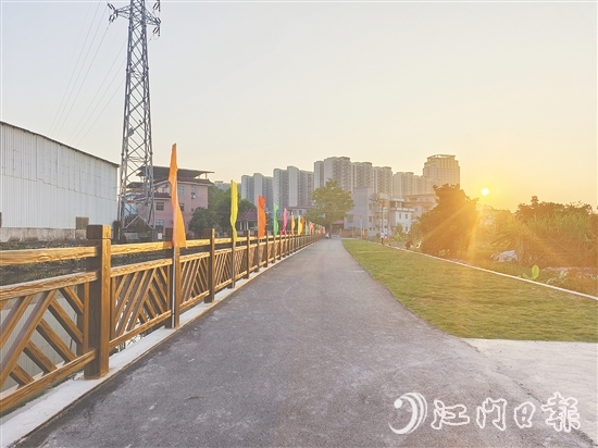 長沙街道東樂村新陂河綠道新貌。