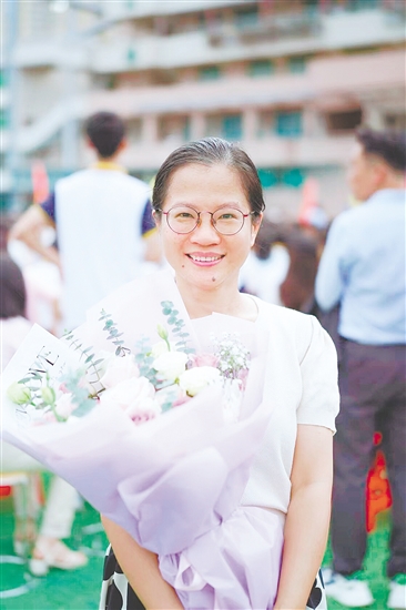 班主任及英語(yǔ)教師