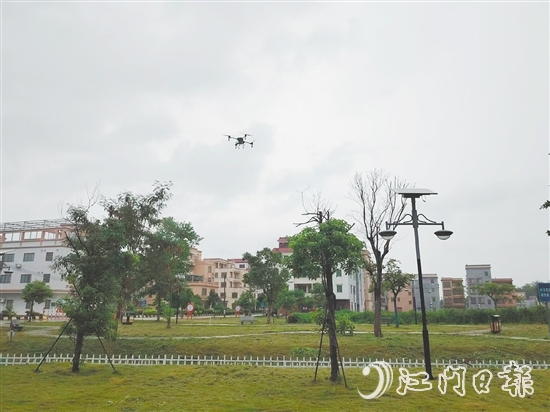 沙湖鎮(zhèn)利用無人機做好消殺。
