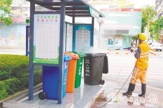 開平市多維度開展滅蚊防蚊專項行動。