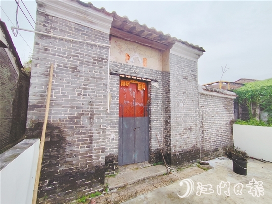 鐘少瓊的家被村民稱為“蓢頭密室”。