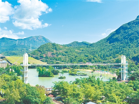 在古兜溫泉度假區(qū)享受愜意度假生活。