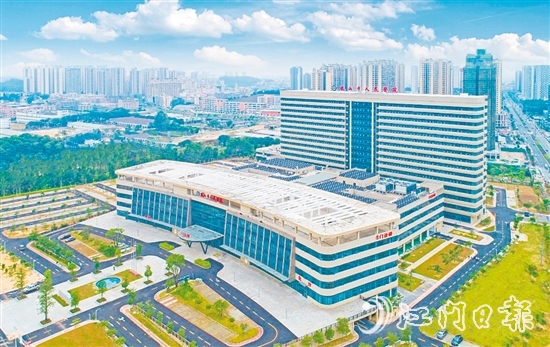 2025年4月，鶴山市人民醫(yī)院新院區(qū)完成整體搬遷，全面對外服務(wù)。
