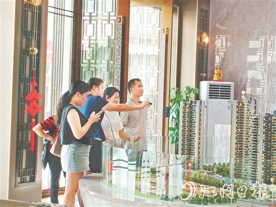 “樂購恩平”促消費系列活動推動房地產(chǎn)市場持續(xù)健康發(fā)展效應明顯。