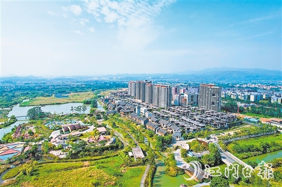 古勞鎮(zhèn)雙橋村對(duì)接華僑城古勞水鄉(xiāng)景區(qū)發(fā)展魚耕農(nóng)旅項(xiàng)目，助力鄉(xiāng)村發(fā)展。麥和幸