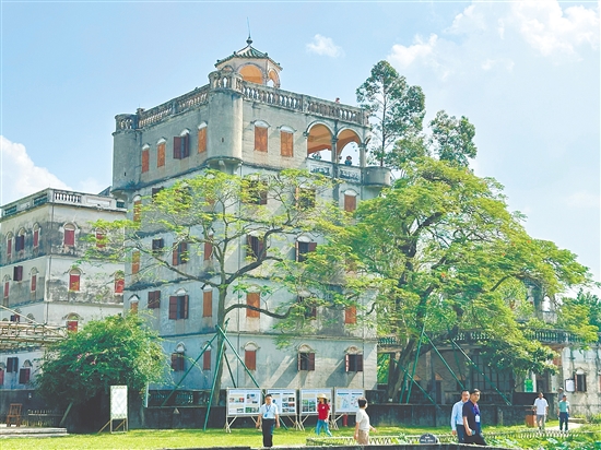 開(kāi)平碉樓與村落是廣東省唯一的世界文化遺產(chǎn)，誠(chéng)邀全運(yùn)會(huì)參賽人員與觀眾來(lái)游玩。
