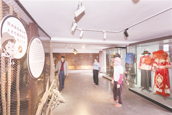 疍家文化展示館較完整地保存和展示疍家人“飯稻羹魚”的生產(chǎn)生活方式。