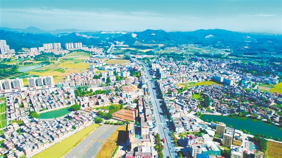 今年，鶴山各鎮(zhèn)（街）將立足自身資源稟賦謀篇布局，推動經(jīng)濟高質(zhì)量發(fā)展。圖為址山鎮(zhèn)。