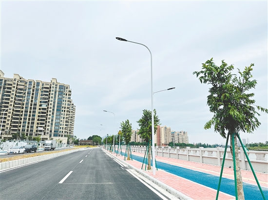 開平城區(qū)道路網(wǎng)絡(luò)逐步完善。