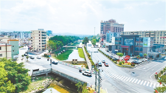 四九鎮(zhèn)推進(jìn)美麗?ài)祖?zhèn)“七個(gè)一”項(xiàng)目走深走實(shí)，城鄉(xiāng)面貌煥然一新。