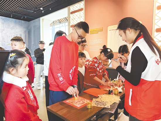 臺山市博物館舉辦游園活動，備受市民游客青睞。