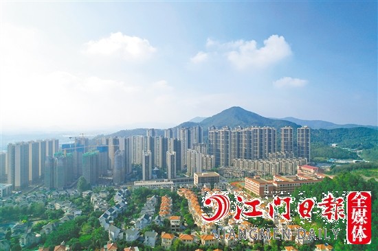 群華路板塊樓盤(pán)林立。