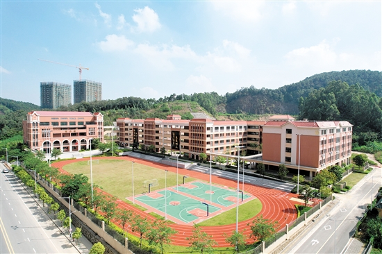 位于群華路板塊的江華小學群華校區(qū)已經投入使用。