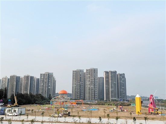 兒童樂園部分區(qū)域已初見雛形。