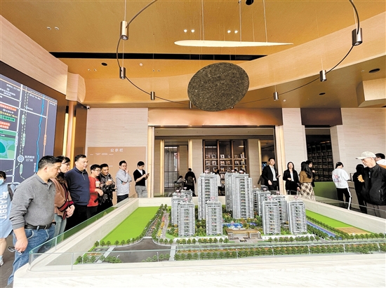 消費(fèi)者購(gòu)房時(shí)，應(yīng)當(dāng)選擇口碑好的房企。