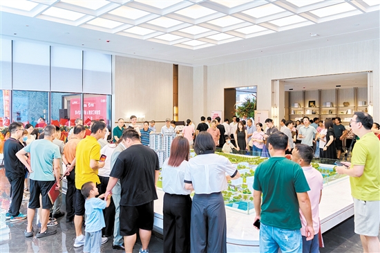 一系列利好政策的出臺(tái)，提升了消費(fèi)者的購(gòu)房熱情。