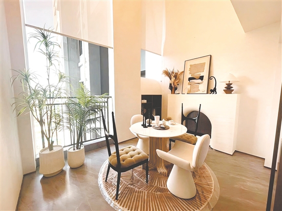 參評企業(yè)選出優(yōu)質(zhì)戶型進(jìn)行角逐。