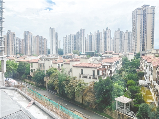 江門二手別墅市場(chǎng)受關(guān)注。