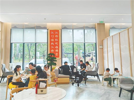 如今，不少購房者首先考慮的是樓盤品質、環(huán)境以及得房率。