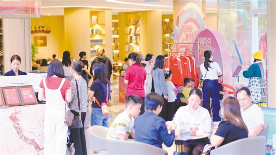 臺(tái)山樓盤博富·福美城通過(guò)開展活動(dòng)吸引消費(fèi)者。