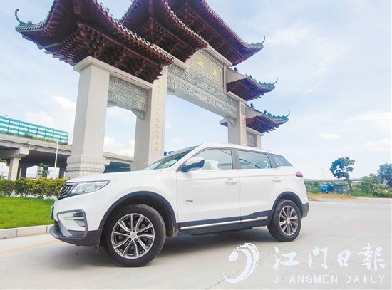 博越百萬(wàn)款外觀(guān)大氣精致。