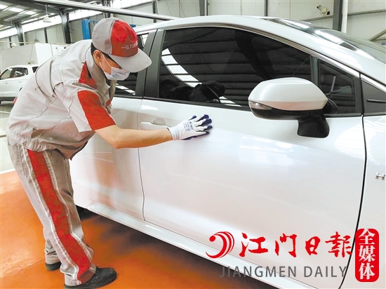 賣車前可以對車輛進行適當?shù)木S護。