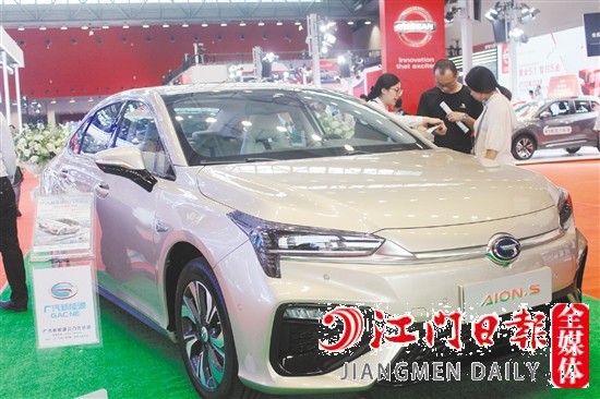 為方便消費者選購新能源汽車，中秋車展將設置新能源汽車展館。