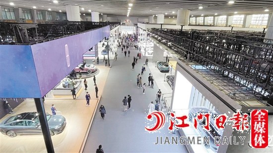 廣州車展吸引眾多汽車品牌亮相。