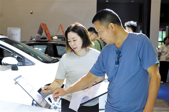 有了補貼，消費者也有了下單的決心。