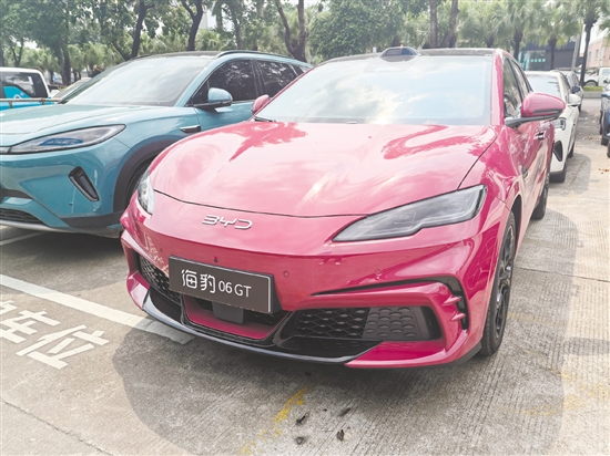 2026款海豹06GT有多款專屬車色。